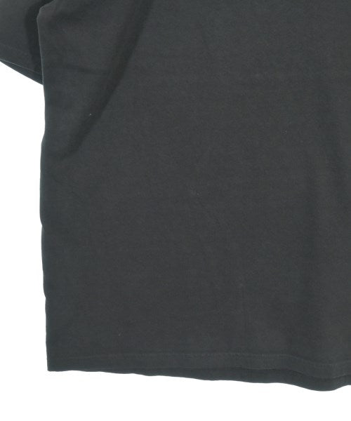 STUSSY เสื้อยืด/เสื้อท็อปส์