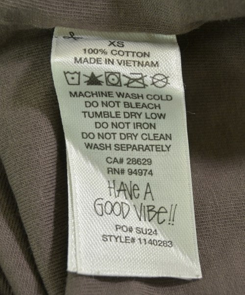 STUSSY เสื้อยืด/เสื้อท็อปส์
