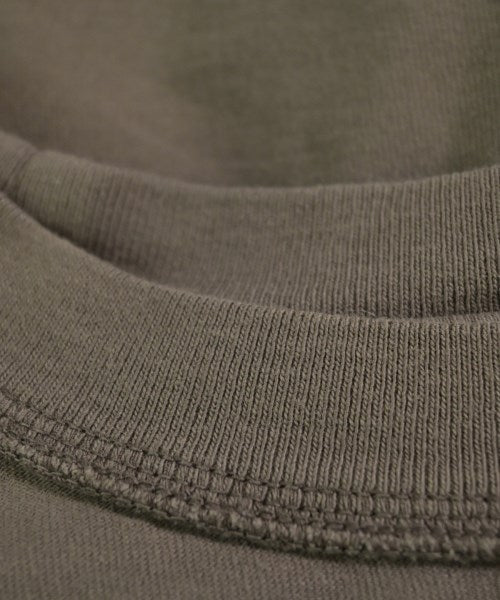 STUSSY เสื้อยืด/เสื้อท็อปส์