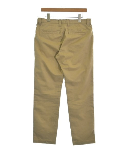 STUSSY ชิโน่