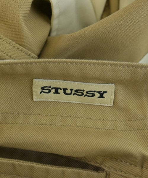 STUSSY ชิโน่