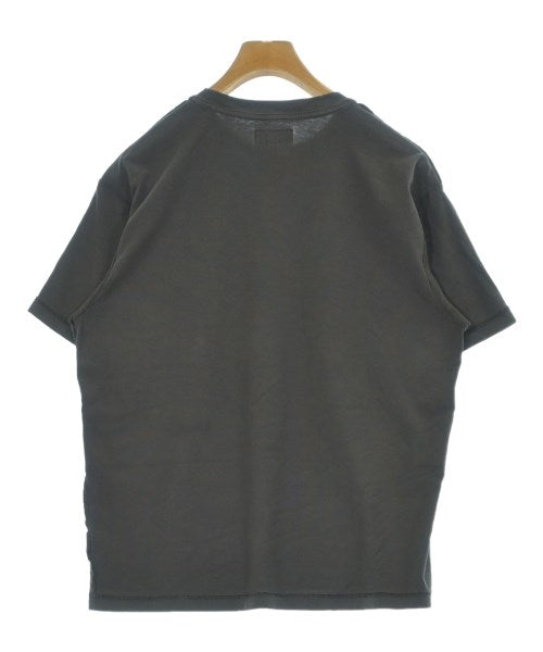 STUSSY เสื้อยืด/เสื้อท็อปส์