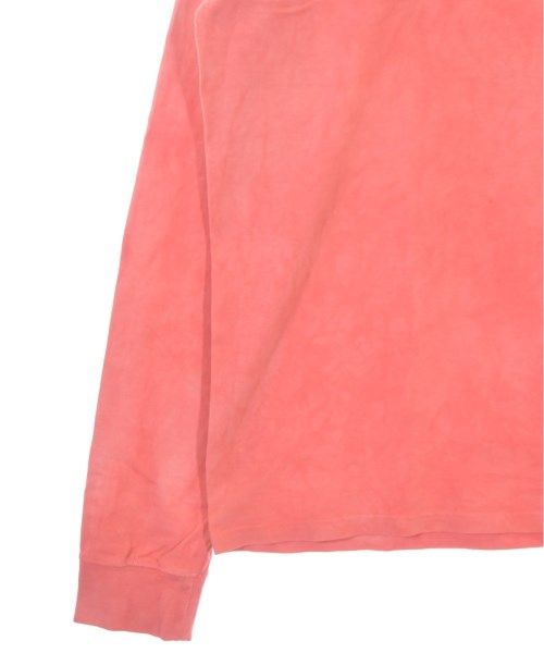 STUSSY เสื้อยืด/เสื้อท็อปส์