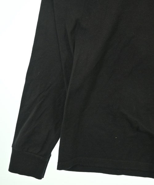 STUSSY เสื้อยืด/เสื้อท็อปส์