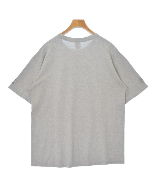 STUSSY เสื้อยืด/เสื้อท็อปส์