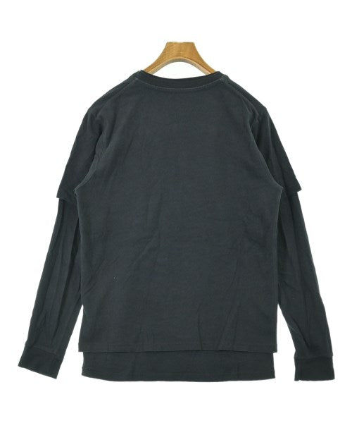 STUSSY เสื้อยืด/เสื้อท็อปส์