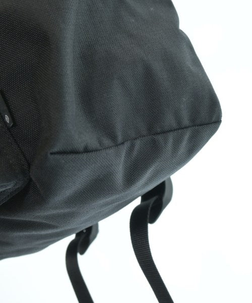 UNDER COVER เป้สะพายหลัง