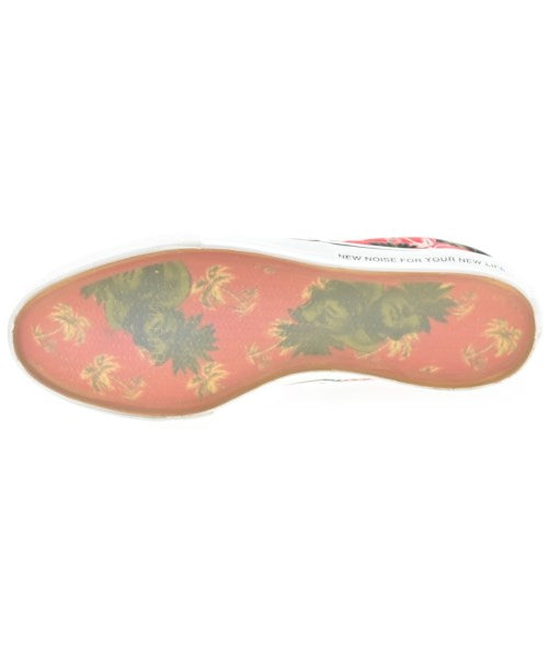 UNDER COVER รองเท้าผ้าใบ