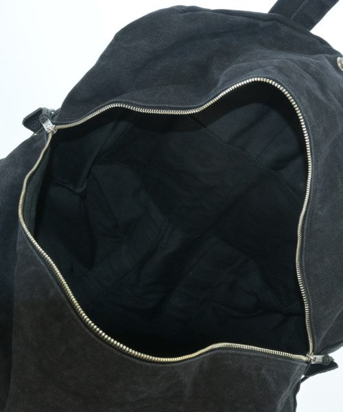 UNDER COVER กระเป๋าใส่อุปกรณ์ขนาดใหญ่