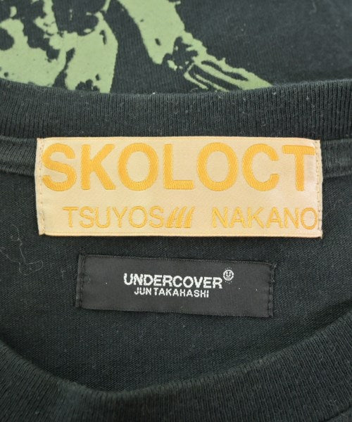 SKOLOCT เสื้อยืด/เสื้อท็อปส์