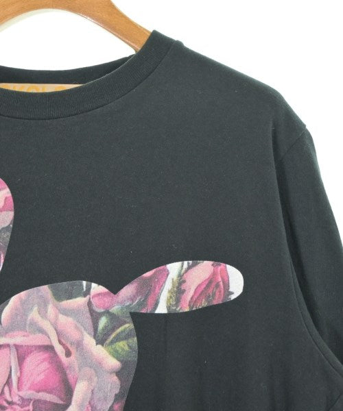 SKOLOCT เสื้อยืด/เสื้อท็อปส์