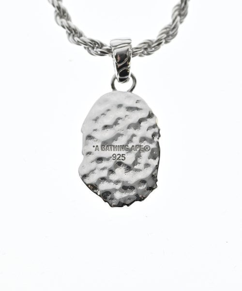 A BATHING APE สร้อยคอ