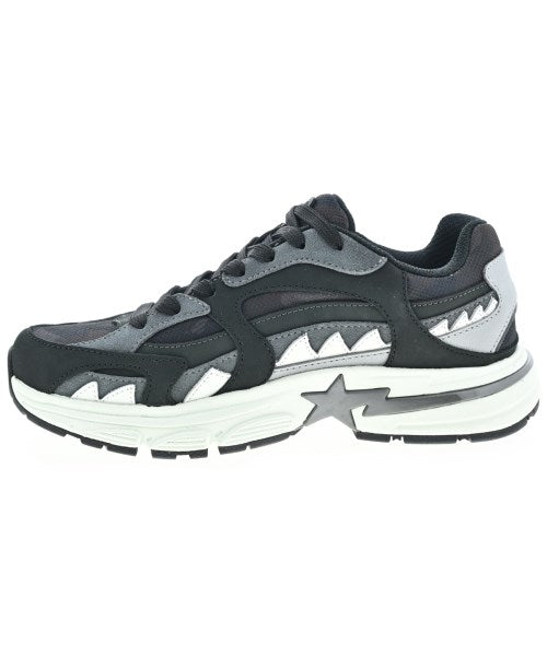 A BATHING APE รองเท้าผ้าใบ