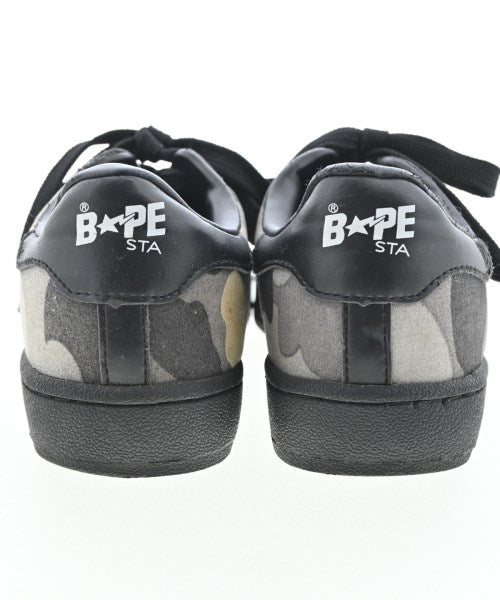 A BATHING APE รองเท้าผ้าใบ