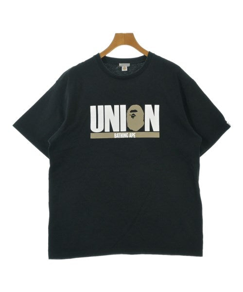 union เสื้อยืด/เสื้อท็อปส์