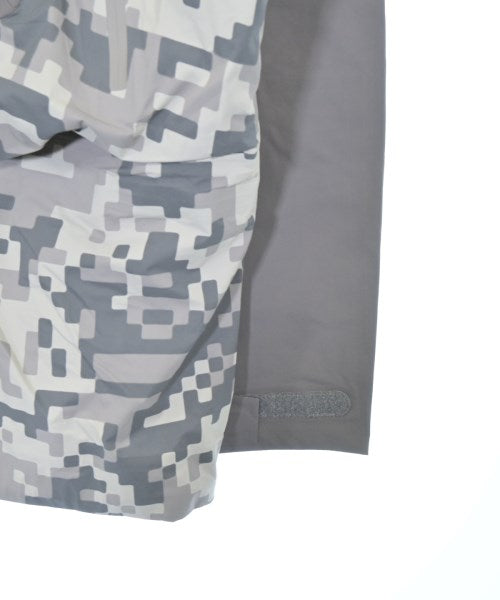 A BATHING APE แจ็คเก็ตเบลาส์ อื่น