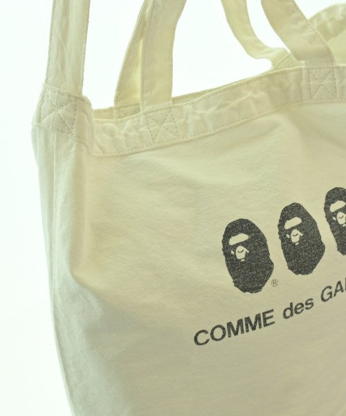 A BATHING APE กระเป๋าถือขนาดใหญ่