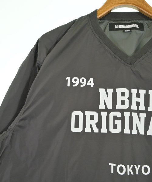NEIGHBOR HOOD เสื้อยืด/เสื้อท็อปส์
