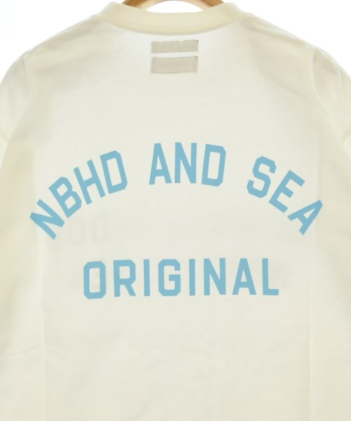 NEIGHBOR HOOD เสื้อยืด/เสื้อท็อปส์