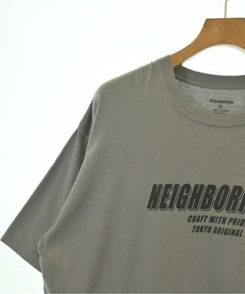 NEIGHBOR HOOD เสื้อยืด/เสื้อท็อปส์