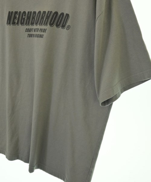 NEIGHBOR HOOD เสื้อยืด/เสื้อท็อปส์