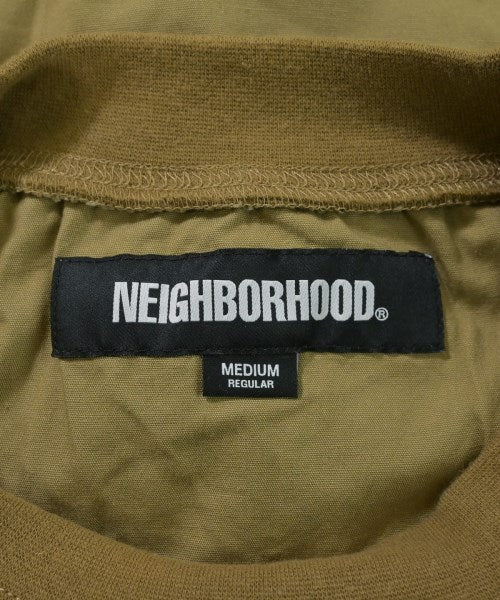 NEIGHBOR HOOD เสื้อยืด/เสื้อท็อปส์