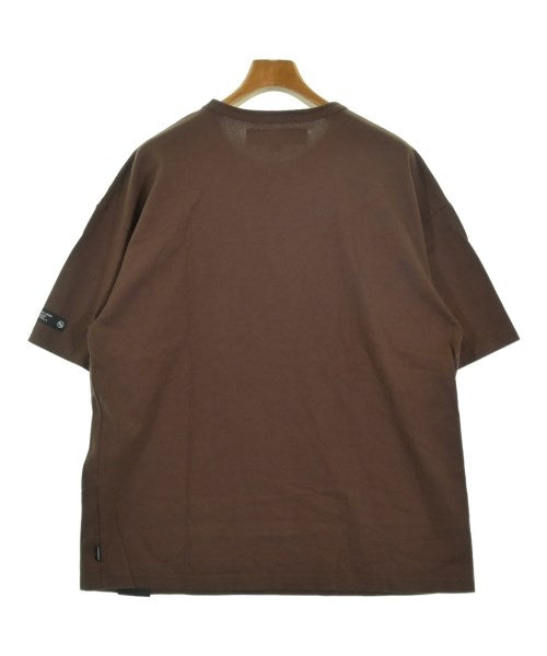 NEIGHBOR HOOD เสื้อยืด/เสื้อท็อปส์