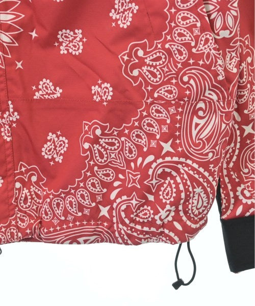 Supreme เสื้อพาร์กาภูเขา