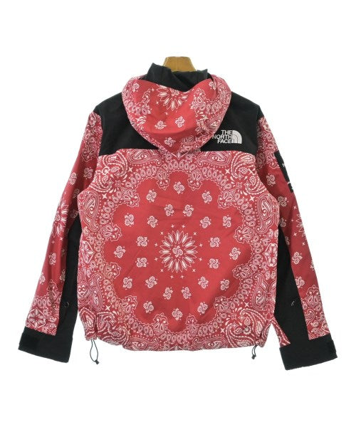 Supreme เสื้อพาร์กาภูเขา