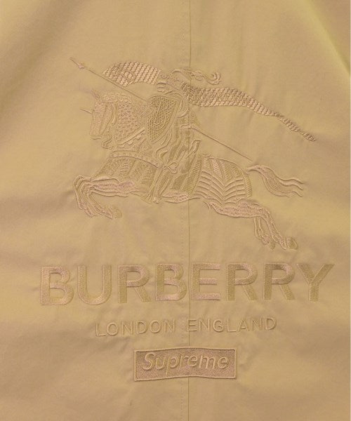 Supreme เสื้อคลุมคอปก Soutien