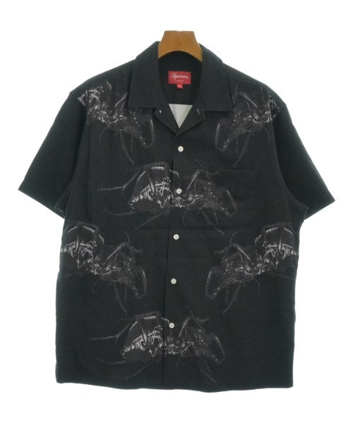 Supreme เสื้อลำลอง