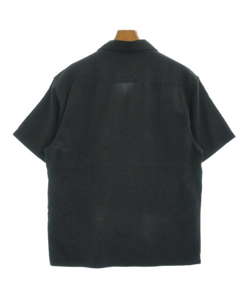 Supreme เสื้อลำลอง