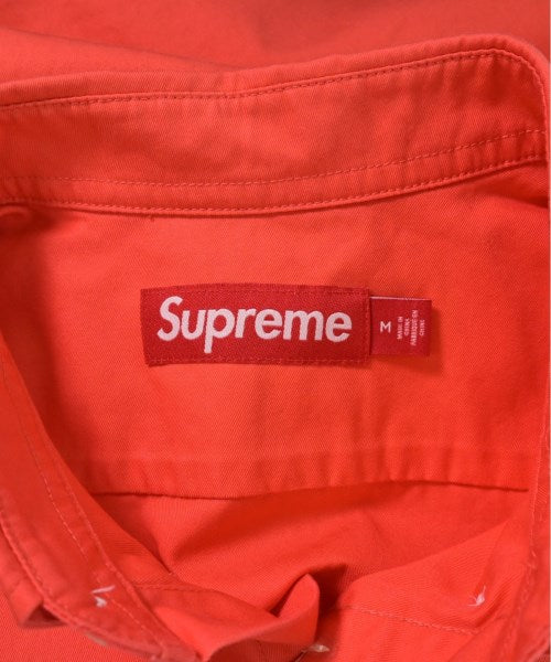 Supreme เสื้อลำลอง