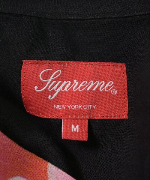 Supreme เสื้อลำลอง