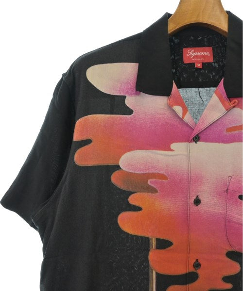 Supreme เสื้อลำลอง