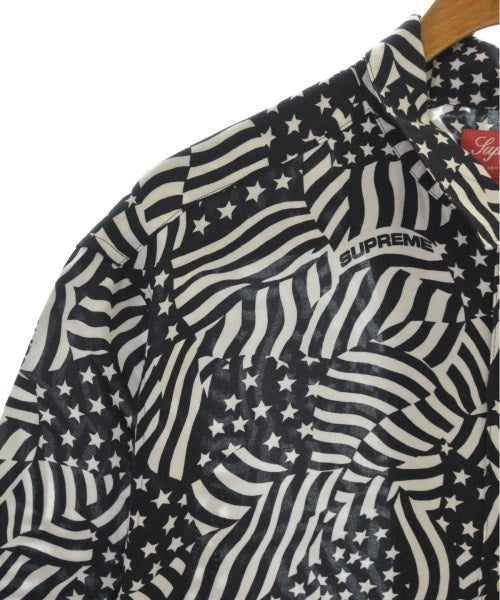 Supreme เสื้อลำลอง