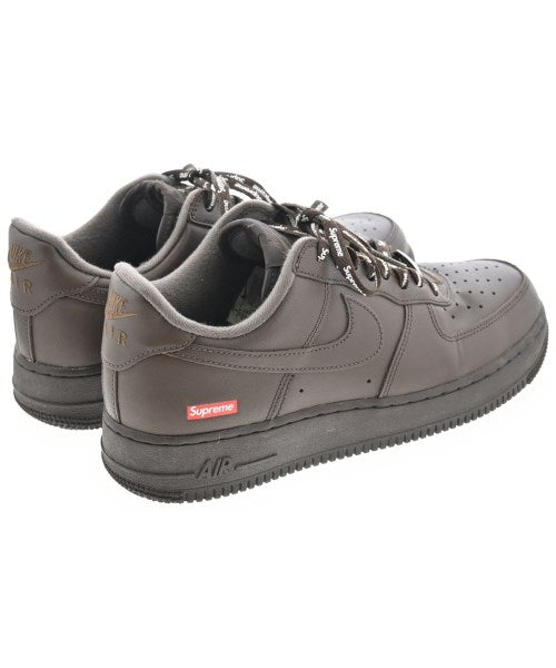 Supreme รองเท้าผ้าใบ