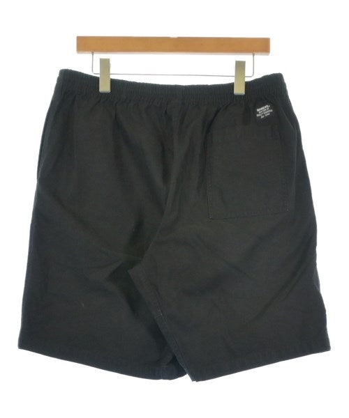 Supreme กางเกงขาสั้น