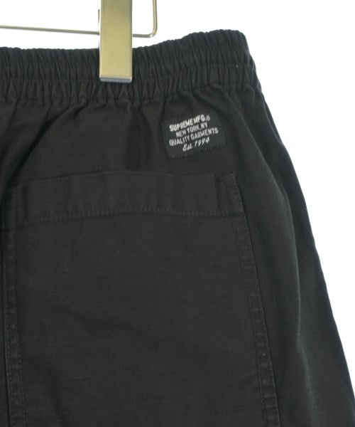 Supreme กางเกงขาสั้น