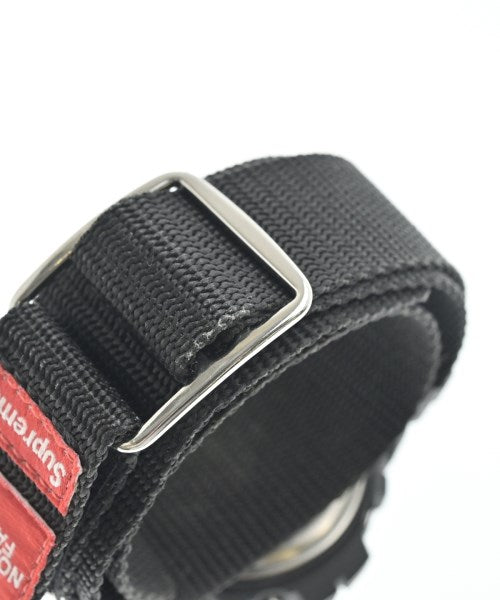 Supreme นาฬิกา