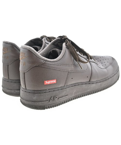 Supreme รองเท้าผ้าใบ