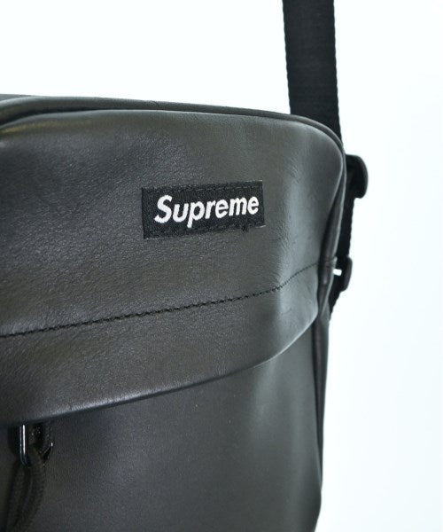 Supreme กระเป๋าสะพาย