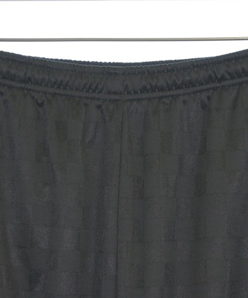 Supreme กางเกงขาสั้น