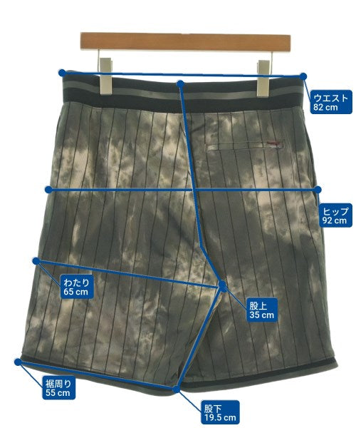 Supreme กางเกงขาสั้น