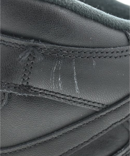 Supreme รองเท้าผ้าใบ