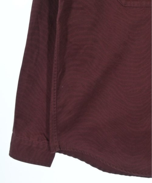 Supreme เสื้อลำลอง