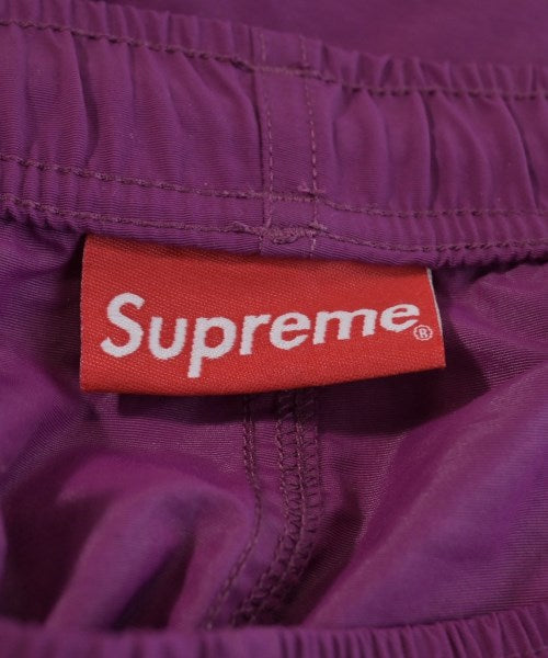 Supreme กางเกงขาสั้น