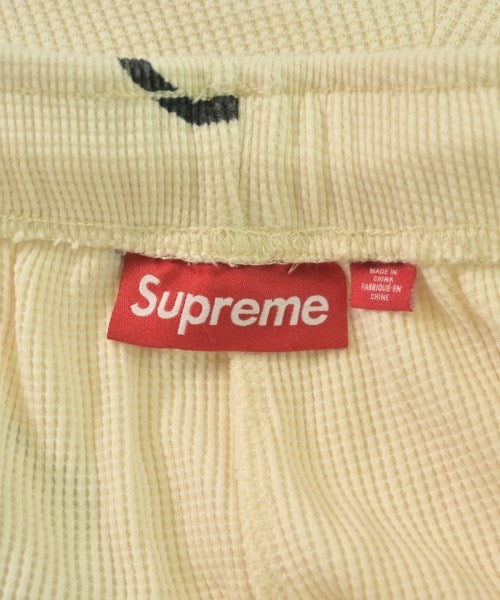 Supreme กางเกงขาสั้น