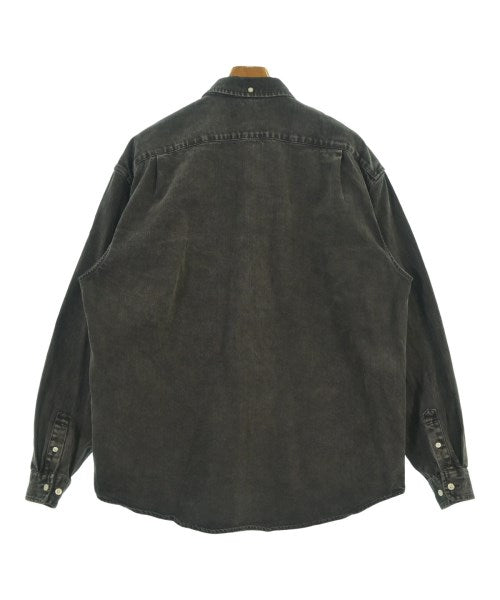 Supreme เสื้อลำลอง