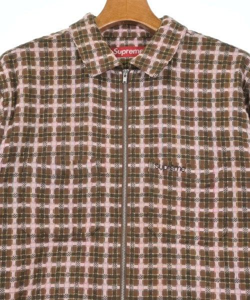 Supreme เสื้อลำลอง